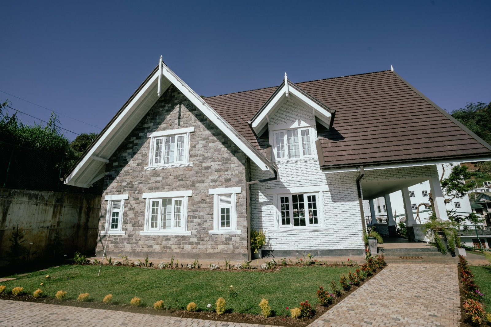 Full Bungalow