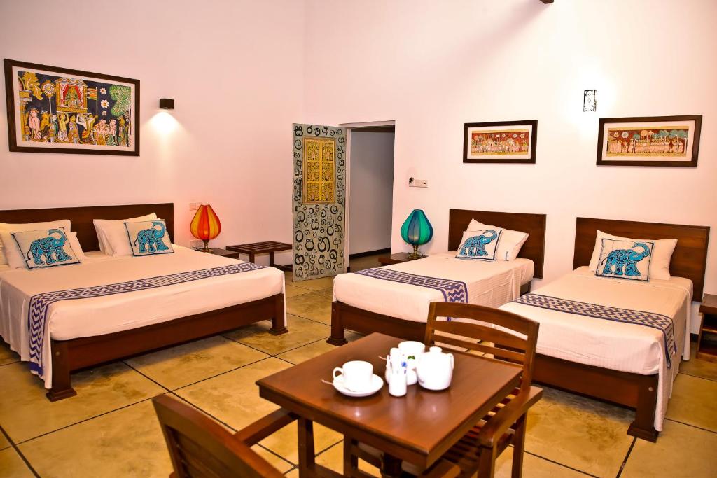 Triple Room