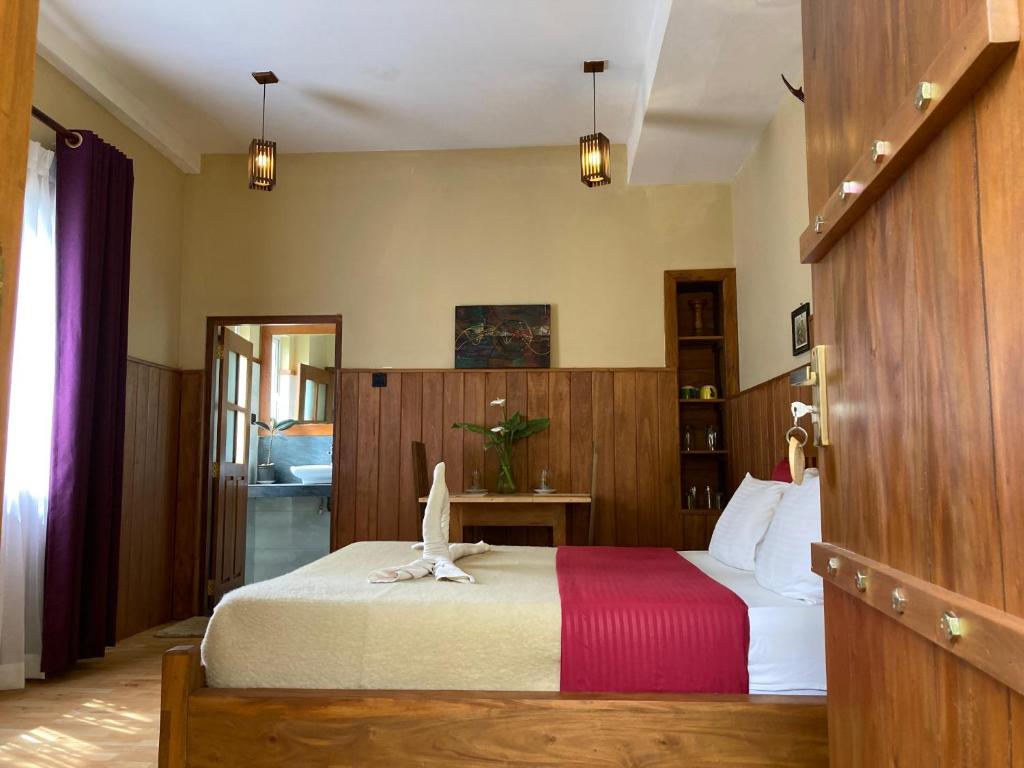 Queen Room