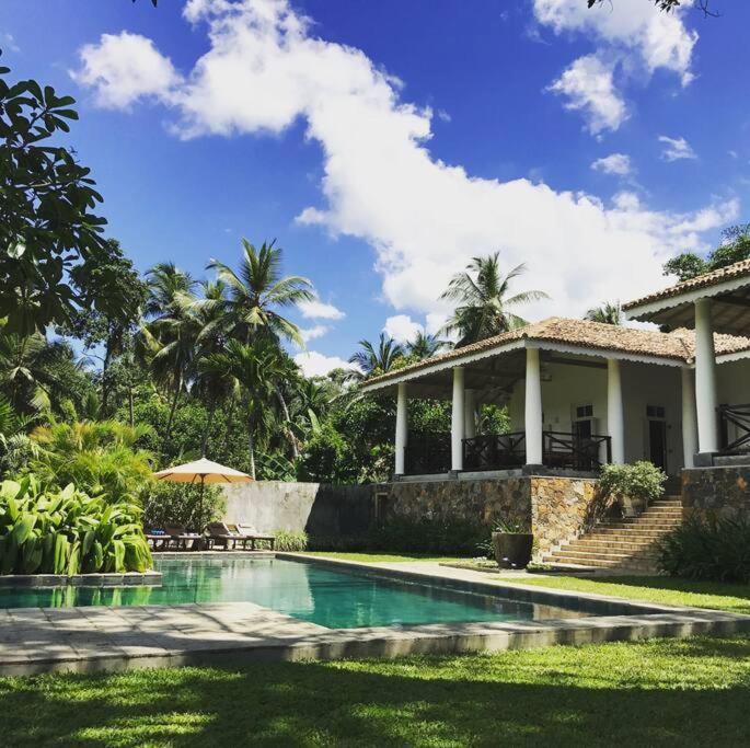 Full Villa