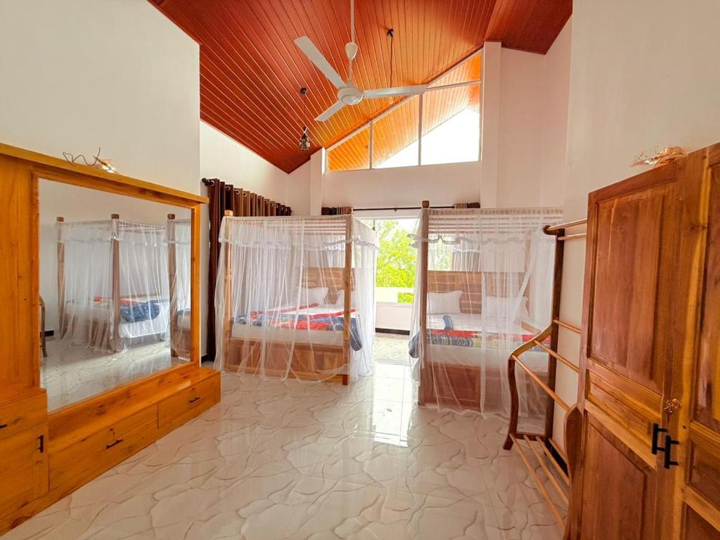 Superior Family Room